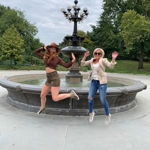 Meet your Posher, Ashley